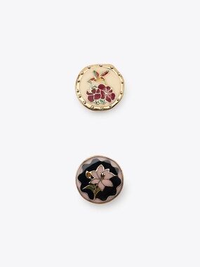 NWT. Zara Set of Two Round Metal Rings with Colorful Resin Appliqué with Flowers